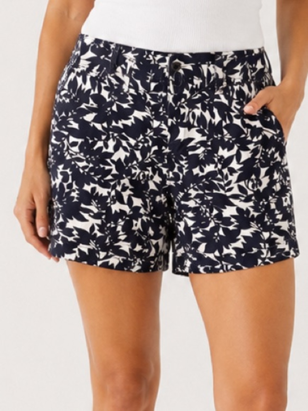 Lee Black & White Print Shorts